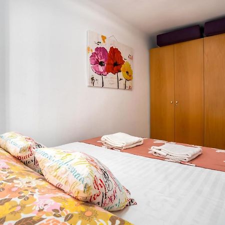 Apartamento Welcs Emp 018 Con Terraza Frente Al Mar Leilighet Empuriabrava Eksteriør bilde