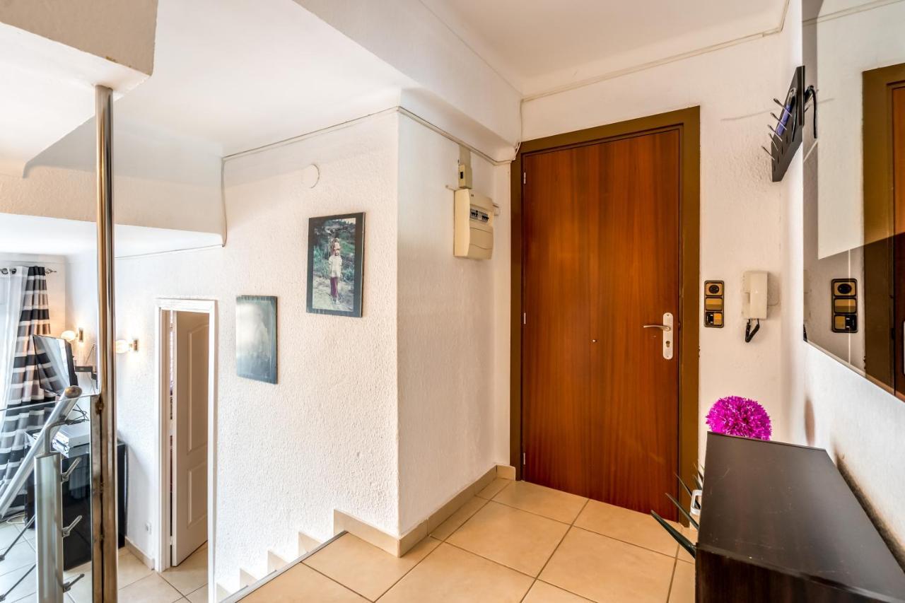 Apartamento Welcs Emp 018 Con Terraza Frente Al Mar Leilighet Empuriabrava Eksteriør bilde